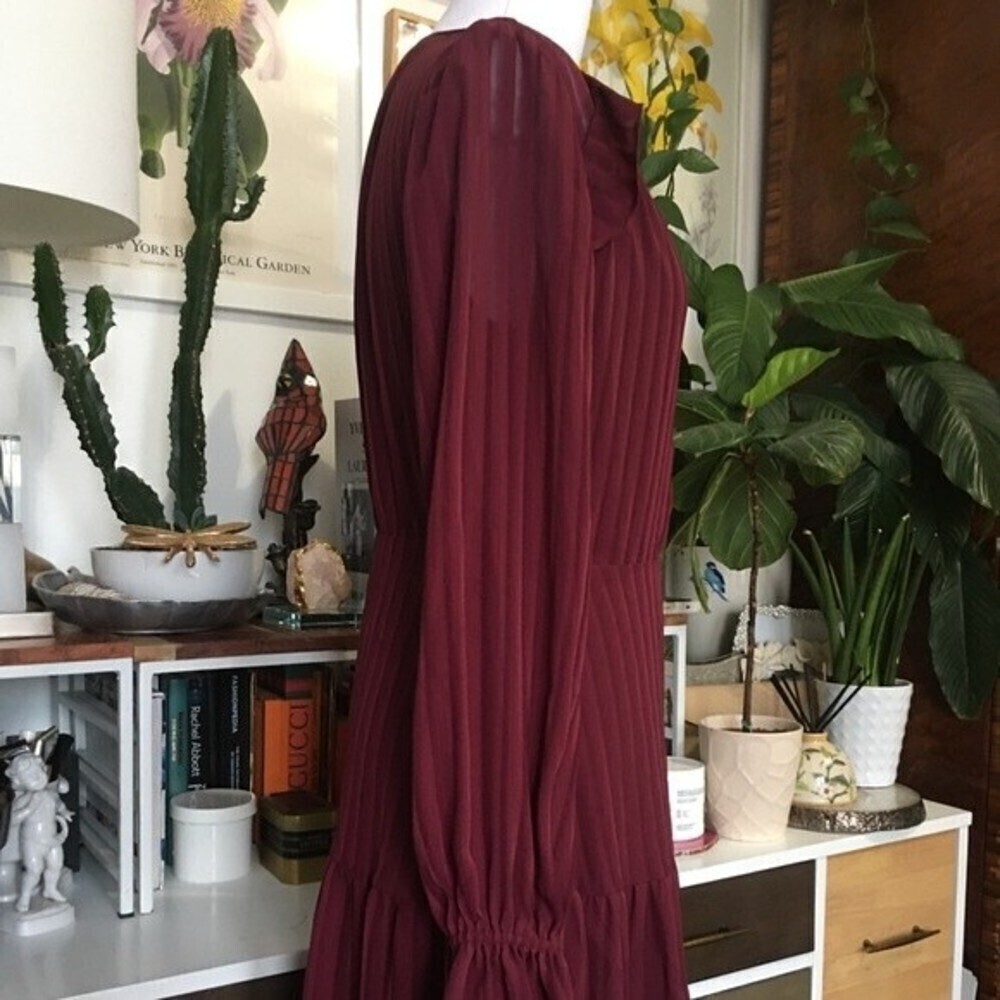LINI Long Sleeve Ruffled Mini Dress - Picture 5 of 13